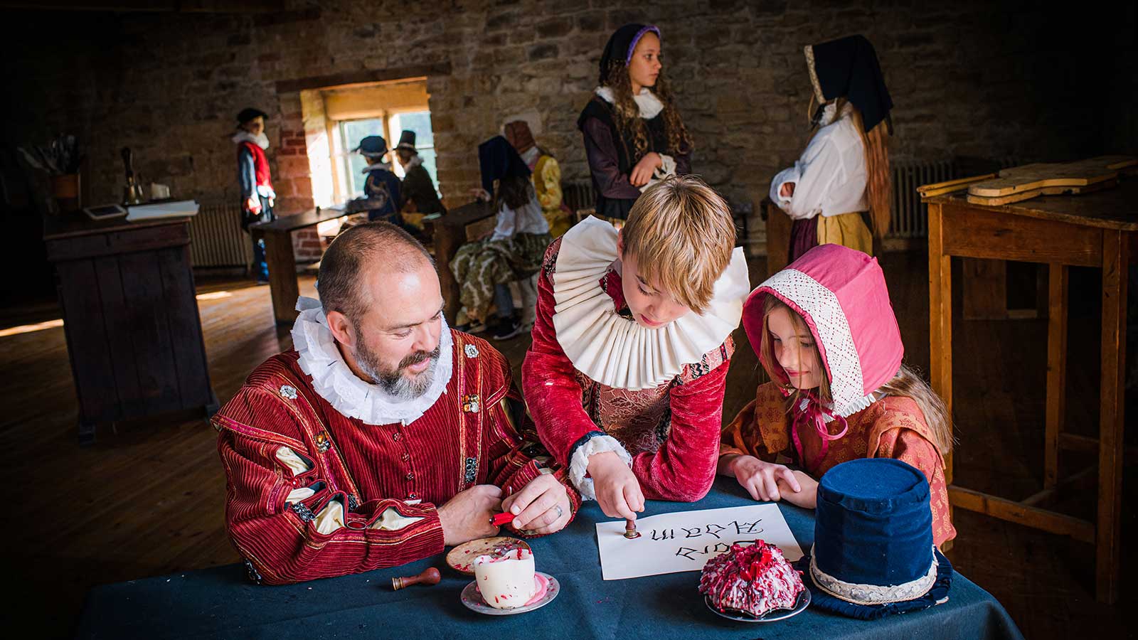 Teaching Hall a Hooke Court